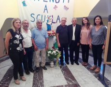 Visita missionaria nelle scuole della città 