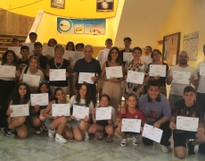 Foto di gruppo consegna attestati